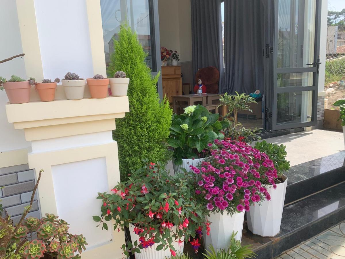 Anh Van Villa Hotel Da Lat Exterior photo
