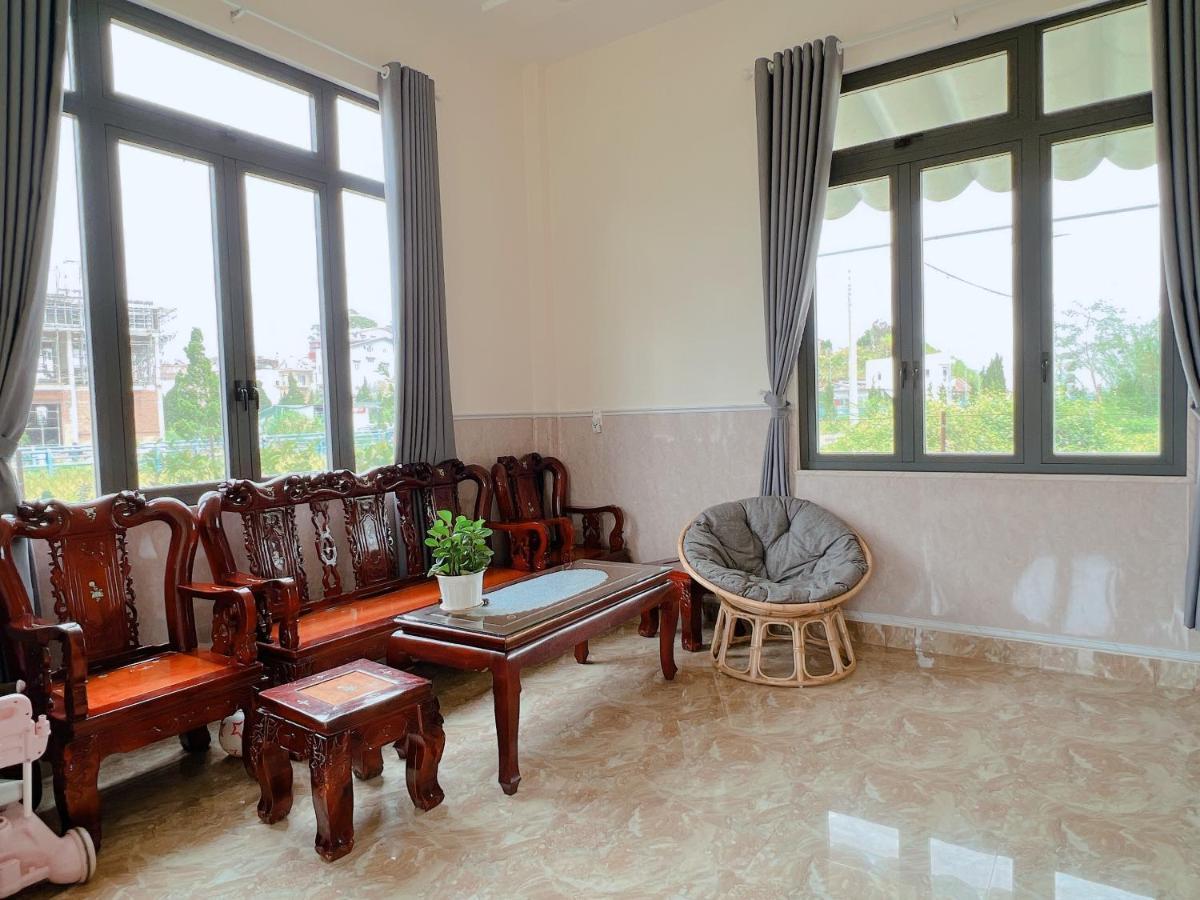 Anh Van Villa Hotel Da Lat Exterior photo